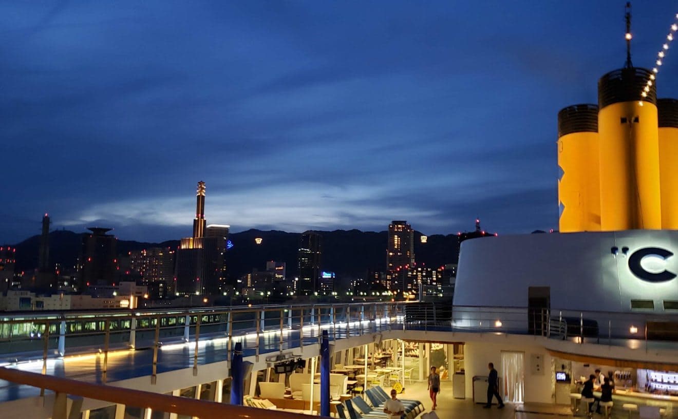 コスタネオロマンチカ乗船記－日本を回り始めたクルーズに起こること