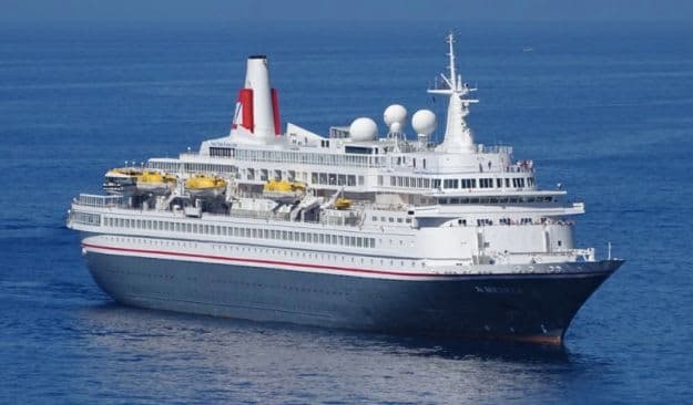 ついに引退Royal Viking姉妹