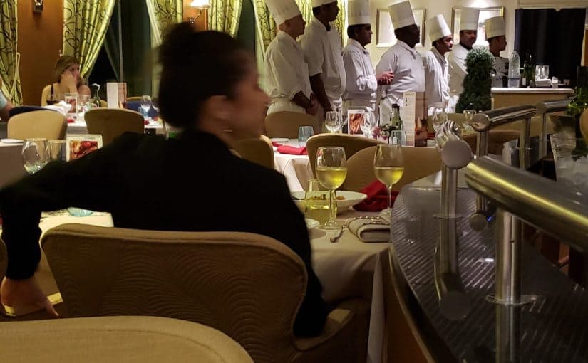 プルマントゥール・ホライズン乗船記−【食事編】隠れグルメのカジュアル船（１）