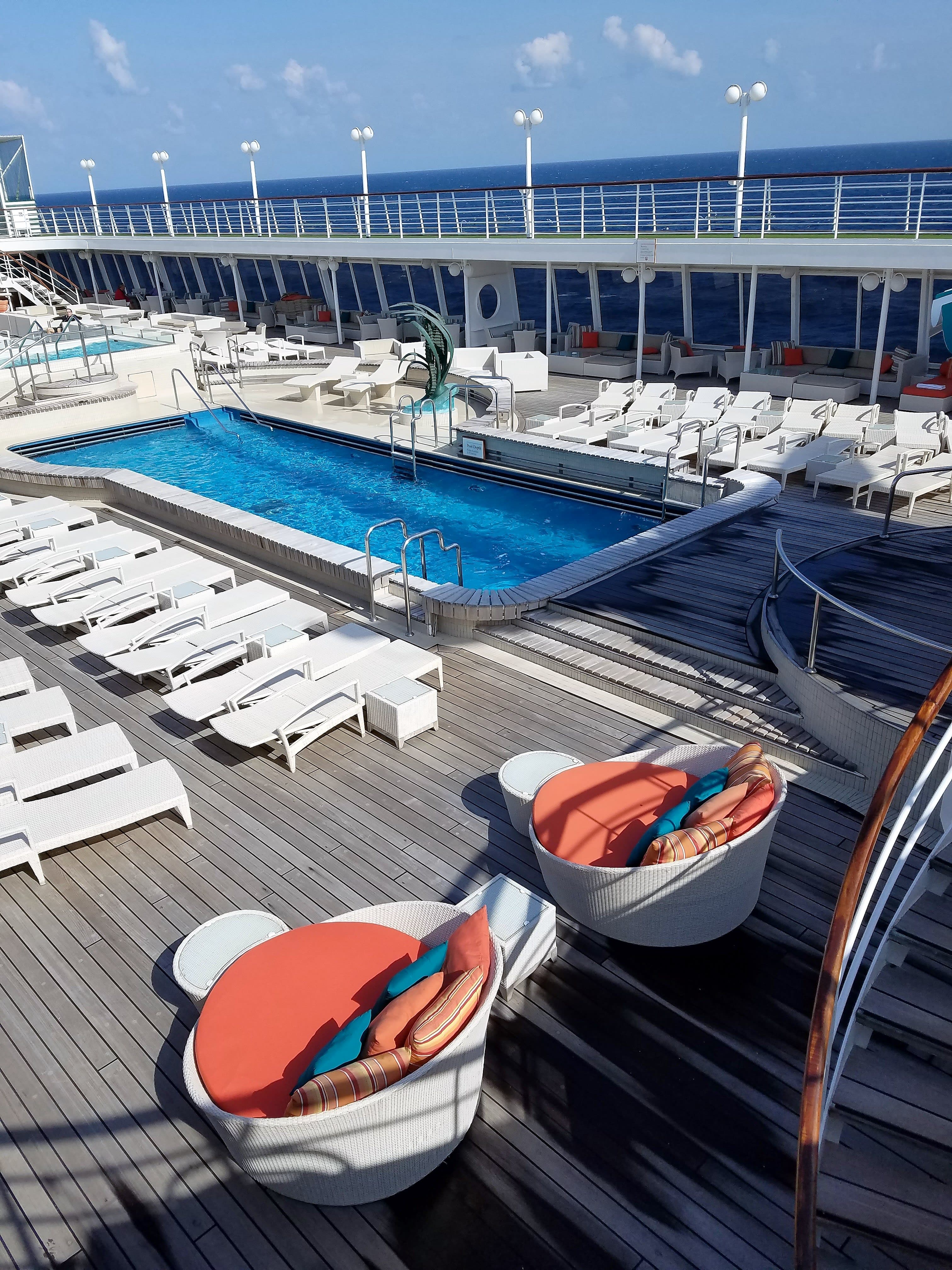 クリスタルシンフォニー乗船記ーこれぞ豪華客船