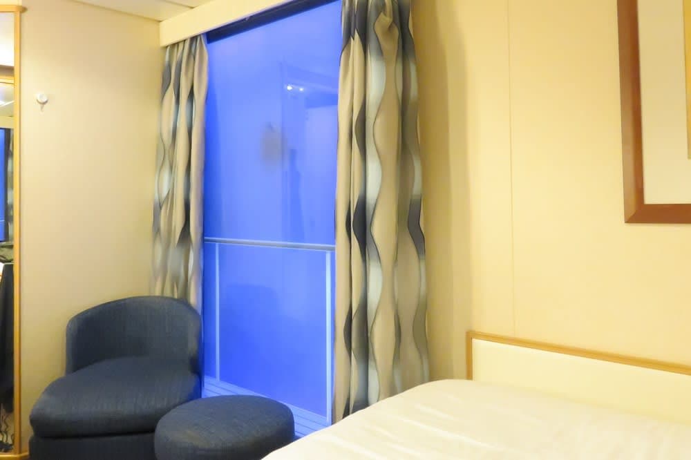 内側バーチャルバルコニー客室ってどうなの？眺めは良いの？～フライ＆クルーズで香港発着ボイジャー・オブザシーズ乗船記ー2019.8月・本編3-6