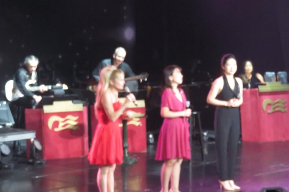 MC3人組♪ショーやイベントで、いろんな言語の人が同じショーを同時に楽しめるョ。～台湾女子旅＆ダイヤモンドプリンセスで初クルーズー2018.12月・本編8-7