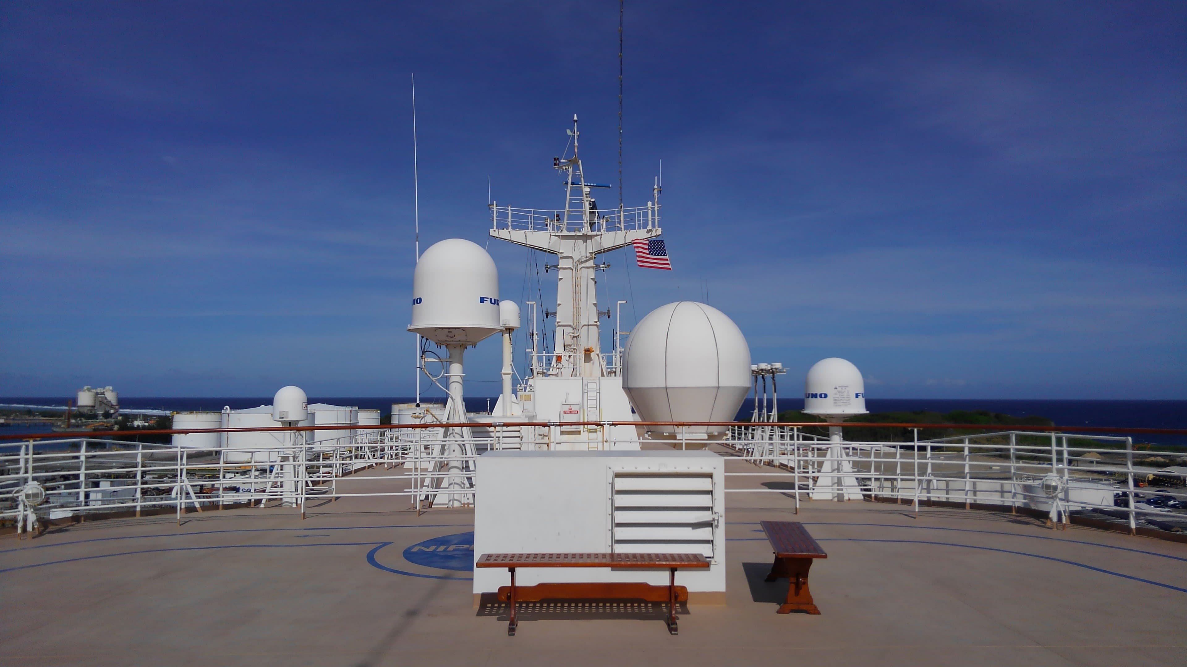 緊急リポート3：にっぽん丸グアムで難破