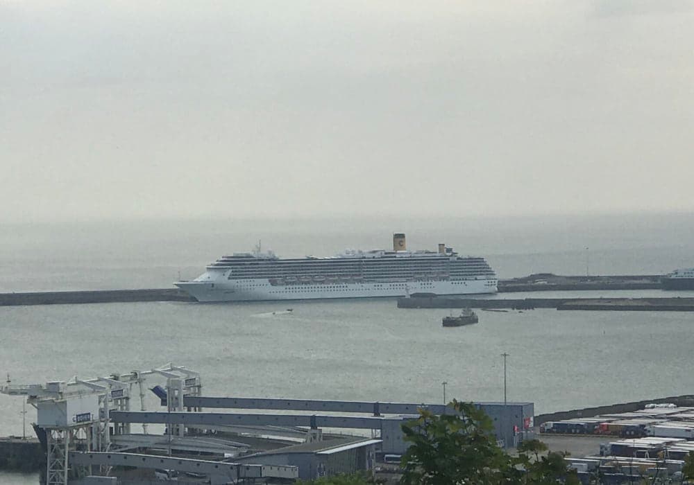 7 nights / 8 days, round-trip Netherlands, Belgium, England, France, Germany