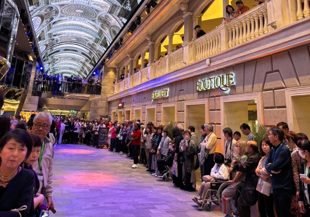 6 nights / 7 days, one-way from Yokohama (Tokyo, Japan) to Naha (Okinawa Island, Japan)