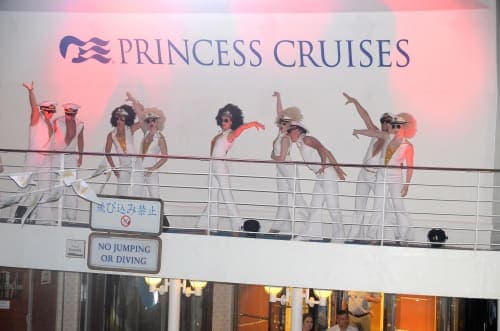 5 nights / 6 days, one-way from Kobe to Yokohama