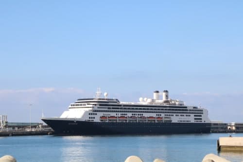 14 nights / 15 days, one-way from Fort Lauderdale to Barcelona