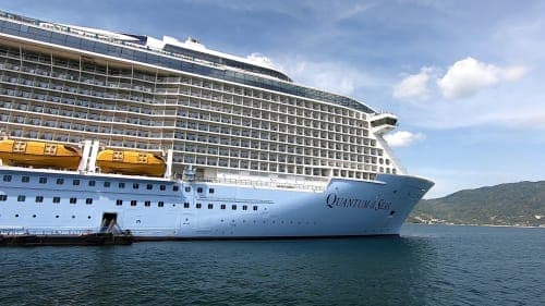 5 nights / 6 days, Singapore Round trip