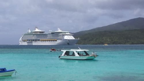 8 nights / 9 days, round-trip South Pacific