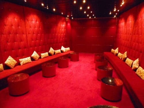 5 days Hong Kong round trip