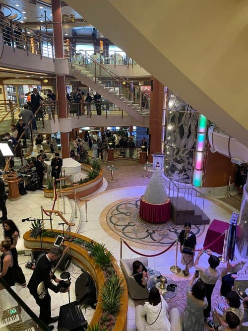 5 nights / 6 days, Yokohama (Tokyo, Japan) Round trip