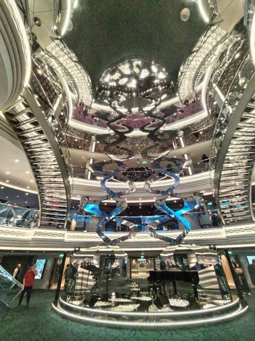 5 nights / 6 days, one-way from Naha (Okinawa Island, Japan) to Yokohama (Tokyo, Japan)