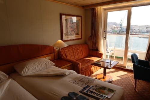 3 days Kobe to Yokohama