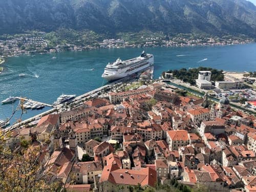 7 nights / 8 days, Venice Round trip