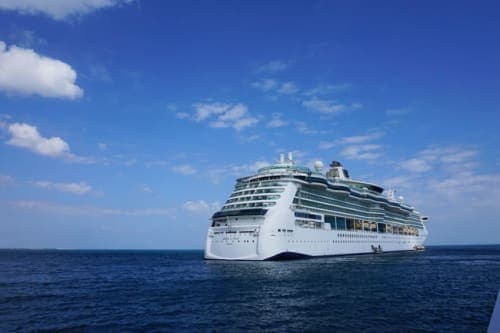 7 nights / 8 days, Dubai (Port Rashid, UAE) Round trip