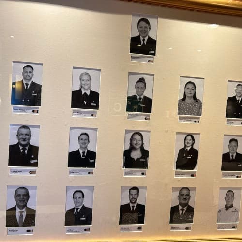 船長さんはアナウンスだけで、写真撮影とかはありません。