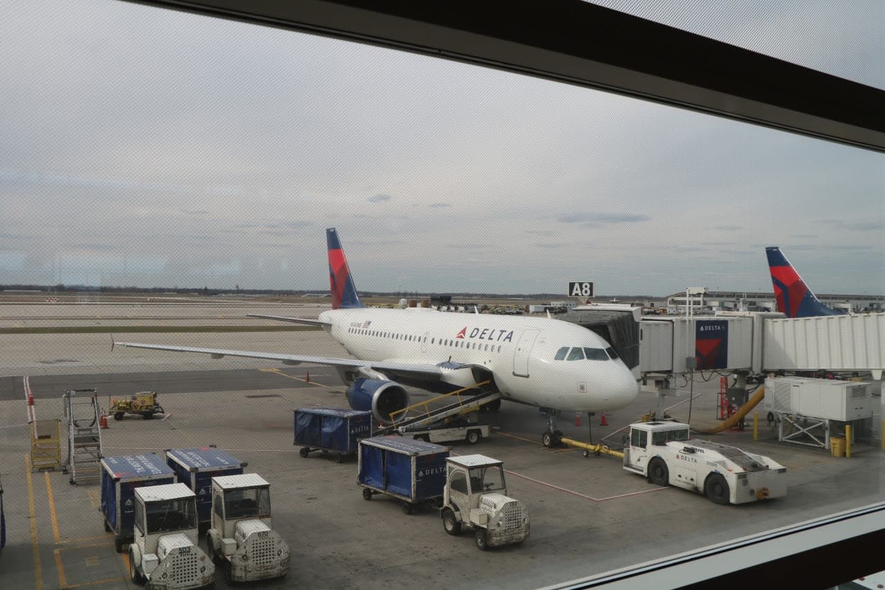 飛行機と船で19日間世界一周の旅①デルタ航空のエアバスA330で渡米編 中部国際空港⇒デトロイト⇒フォートローダーデール