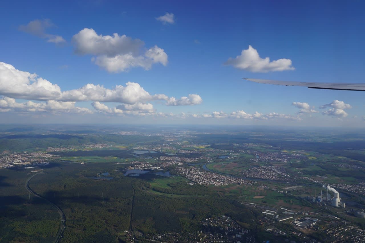 【地中海クルーズ&バルセロナ】ビジョン・オブ・ザ・シーズ 羽田~LHでバルセロナへ 1日目