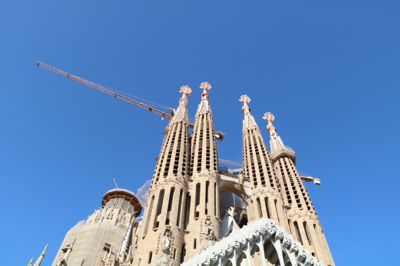 飛行機と船で19日間世界一周の旅⑧大西洋横断クルーズ・ロッテルダム号で訪れたバルセロナ