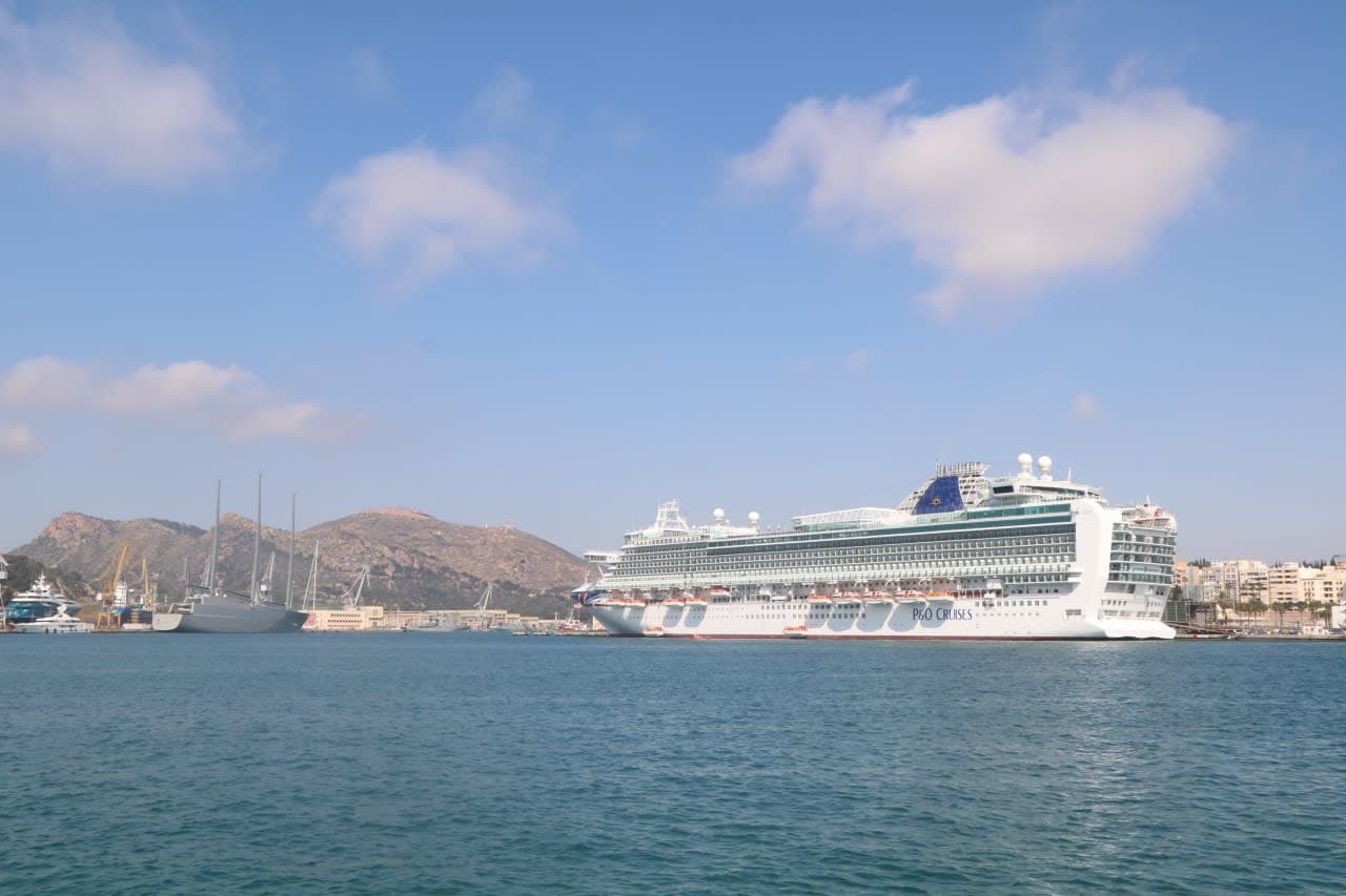 飛行機と船で19日間世界一周の旅⑦大西洋横断クルーズ・ロッテルダム号で訪れたスペインのカルタヘナ